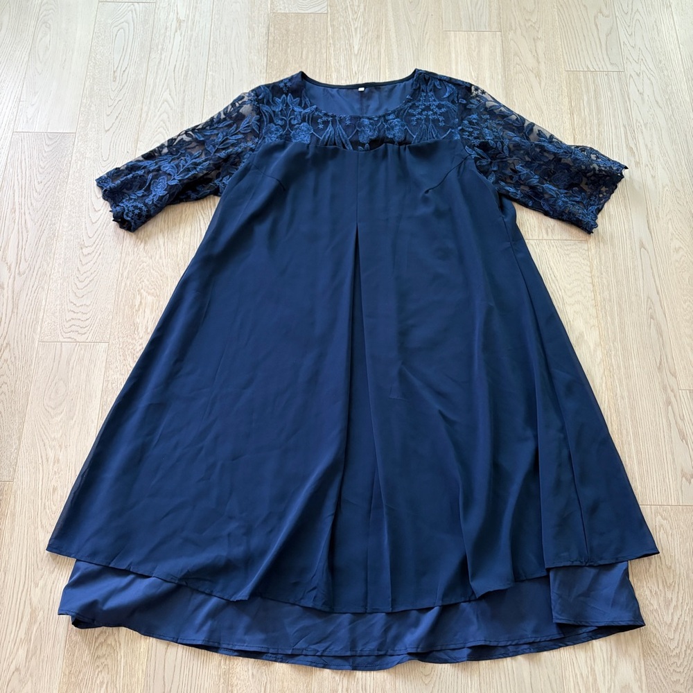 Elegant Navy Blue Lace Dress - 2XL - NWOT
